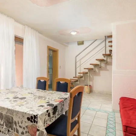 Apartamento Manda *